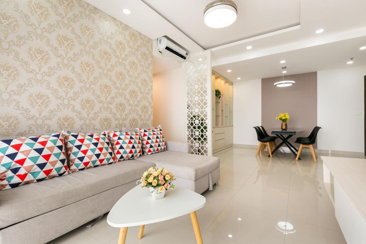 Апартаменты Spacious Saigon - Infinity Pool In Rivergate