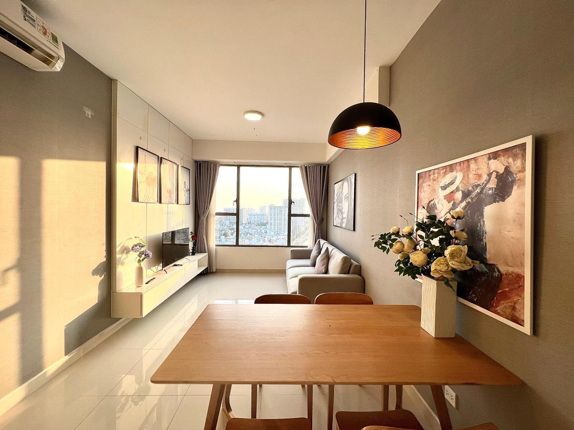 Апартаменты Spacious Saigon - Infinity Pool In Rivergate