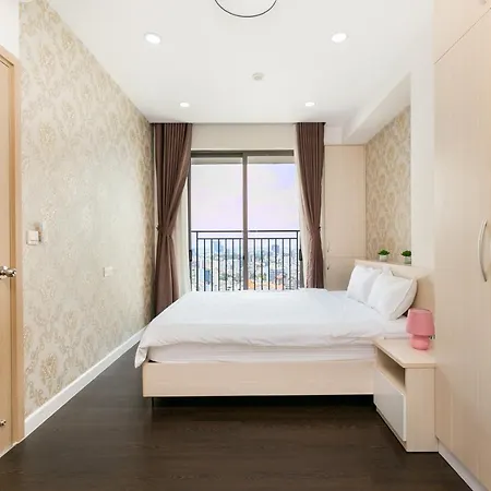 Spacious Saigon - Infinity Pool In Rivergate Ho Chi Minh City Exterior photo