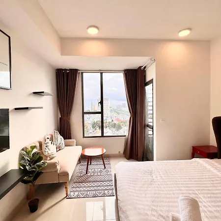 Spacious Saigon - Infinity Pool In Rivergate Ho Chi Minh City Exterior photo